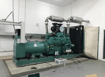 江苏海门市电视台媒体中心800KW康明斯柴油发电机组
